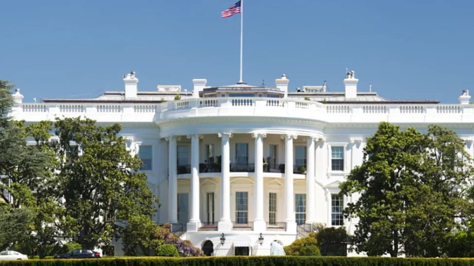 White House Briefs AI Labs On Classified Framework To Vet "Frontier" Models