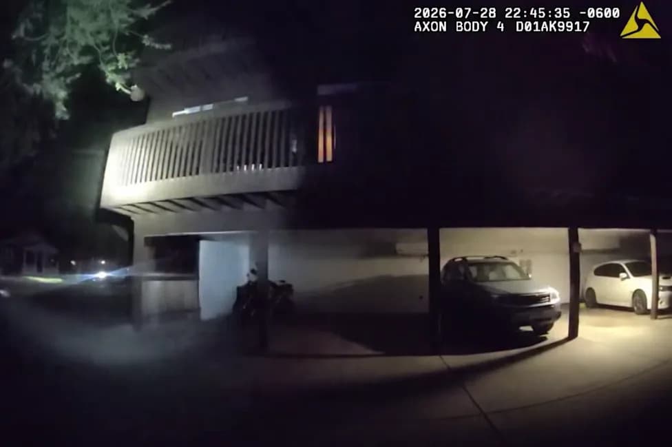 Boulder Father Arrested After Toddler Found Alone on Second-Floor Balcony at Night