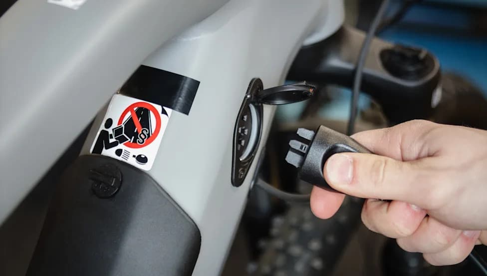 Charging E‑Bike Battery Explodes in Winooski Condo, Displacing 12 Residents