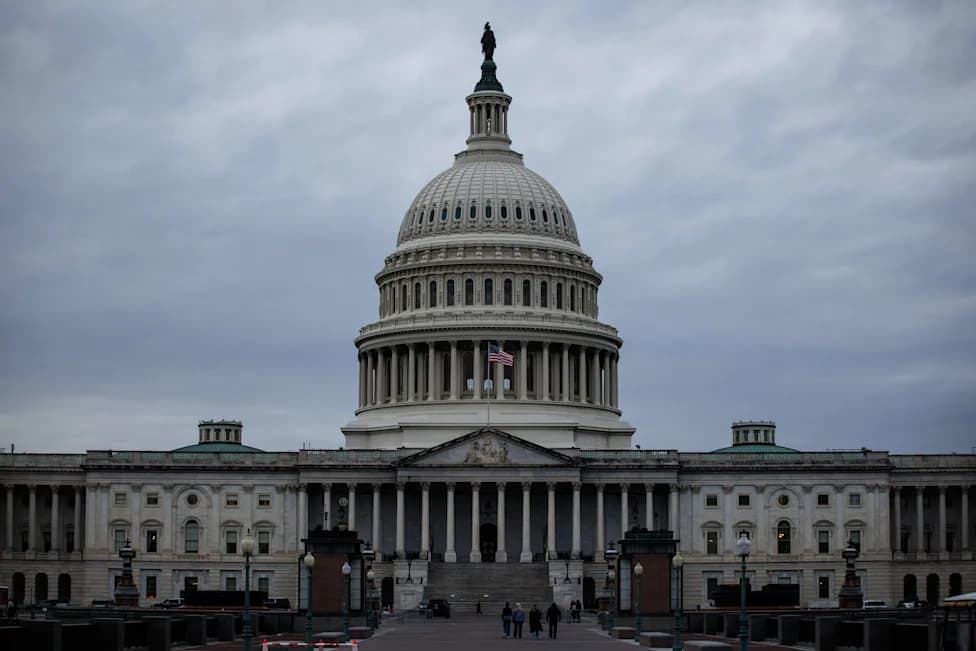 El‑Sayed’s Upset in Michigan Primary Tightens Path to Senate Control