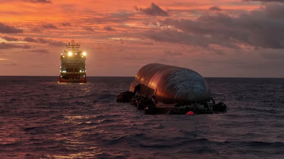 Starship Upper Stage Likely Lost at Sea After Two-Week Tow, Musk Says — Heat Shield Photos Offer Silver Lining