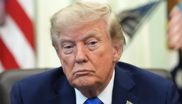 Trump's Rough Friday: Court Blocks $400M Ballroom, Lawsuit Setbacks and Job Cuts