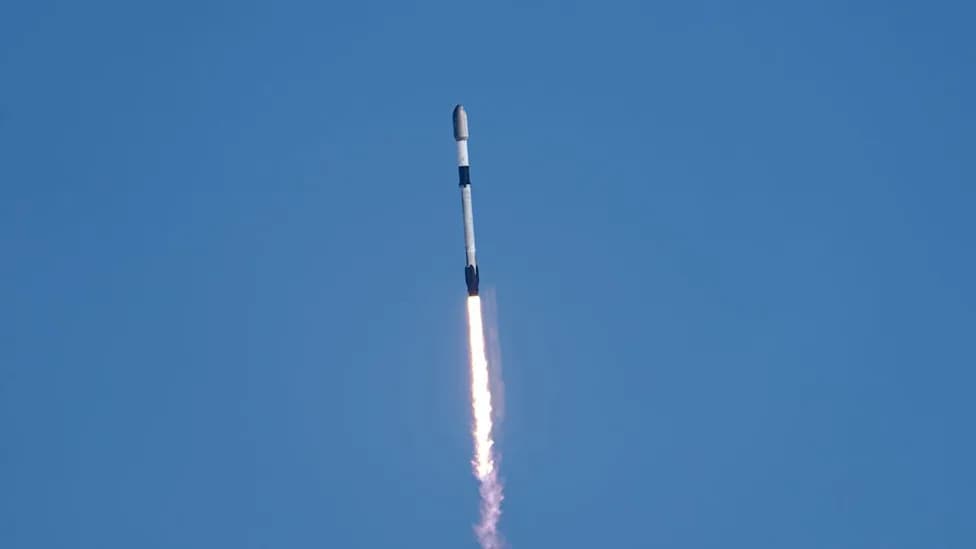 SpaceX Launches 24 More Starlink Satellites from Vandenberg; Booster B1093 Flies Again