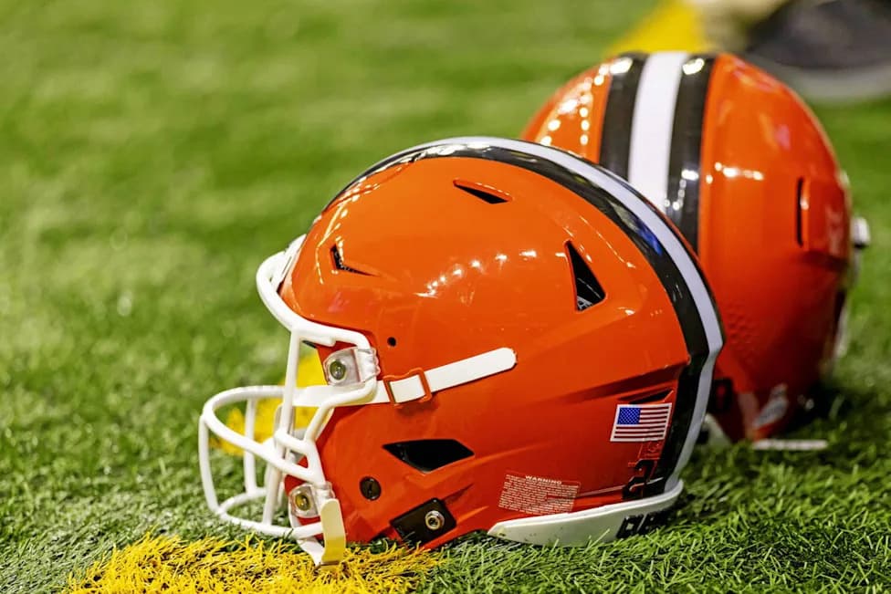 Browns Legend Bernie Kosar Joins U.S. Marshals' 'Operation Meridian' to Find Ohio's Most Endangered Children