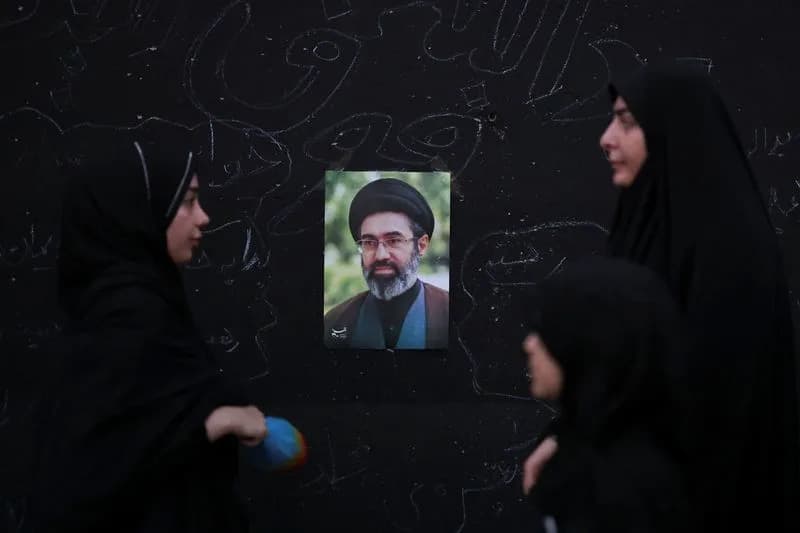 State Media: Pezeshkian Met Supreme Leader Mojtaba Khamenei In Late July; Basij Promises Public Footage