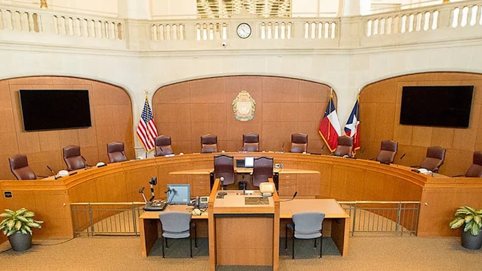 San Antonio Council Seeks Temporary Halt to New Data Centers Over Power, Water and Pollution Concerns