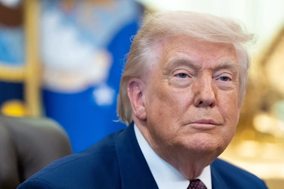 Trump Posts Misleading Inflation Chart Claiming 4.71% at Month 18 — Graphic Assumes Flat Inflation Through Month 48