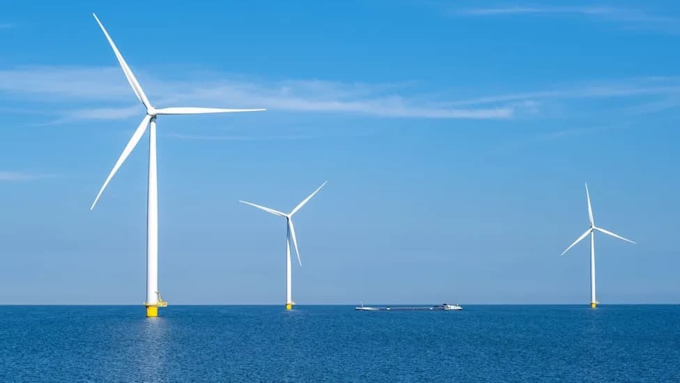 Wales Grants Section 36 Consent For 200MW Llŷr Offshore Wind Farm — First Major Project Under New Administration