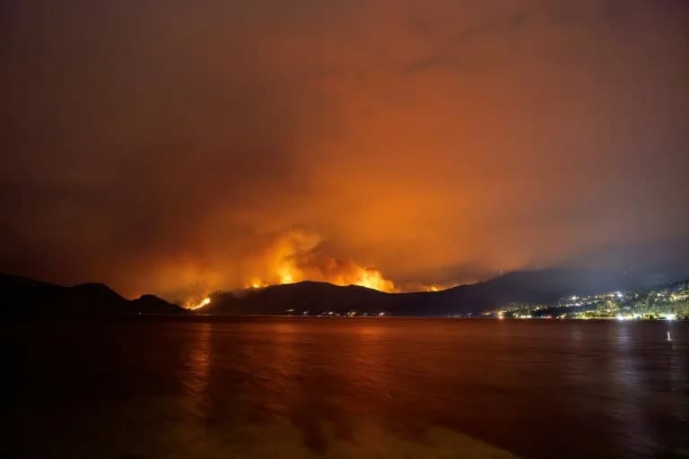 Late-Night Convoys to Safety as Bald Range Wildfire Forces More Than 20,000 to Evacuate