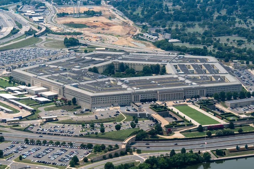 Trump Presses Defense Contractors: New Rules Target Dividends, Buybacks and Performance
