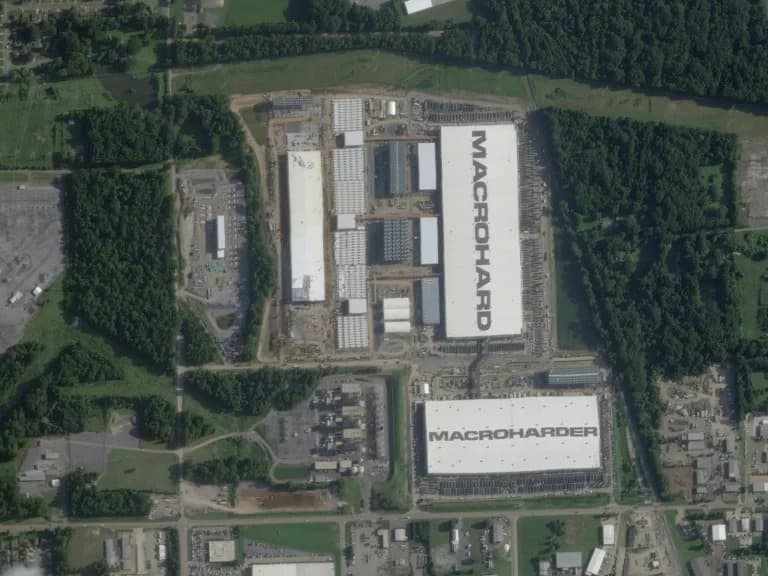 AI Boom Drives Surge In Private Gas Power Plants As Tech Firms Build On-Site Generation