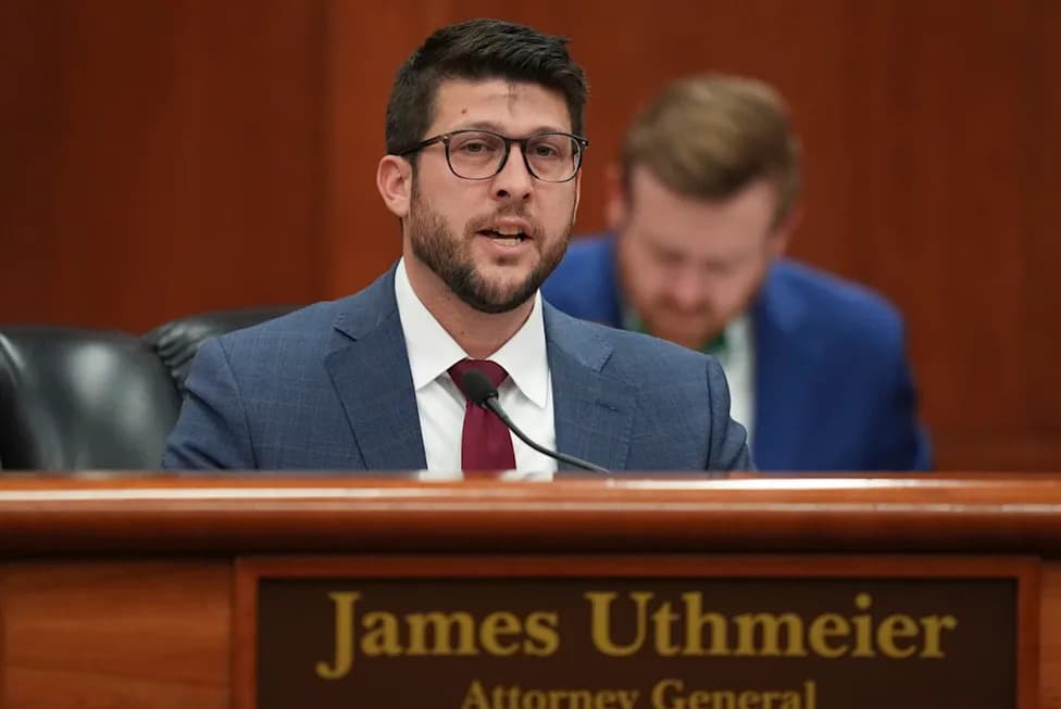 Florida AG Demands Six Years Of New York Times Records; Paper Calls It A 'Clear Attempt To Chill' Press Freedom