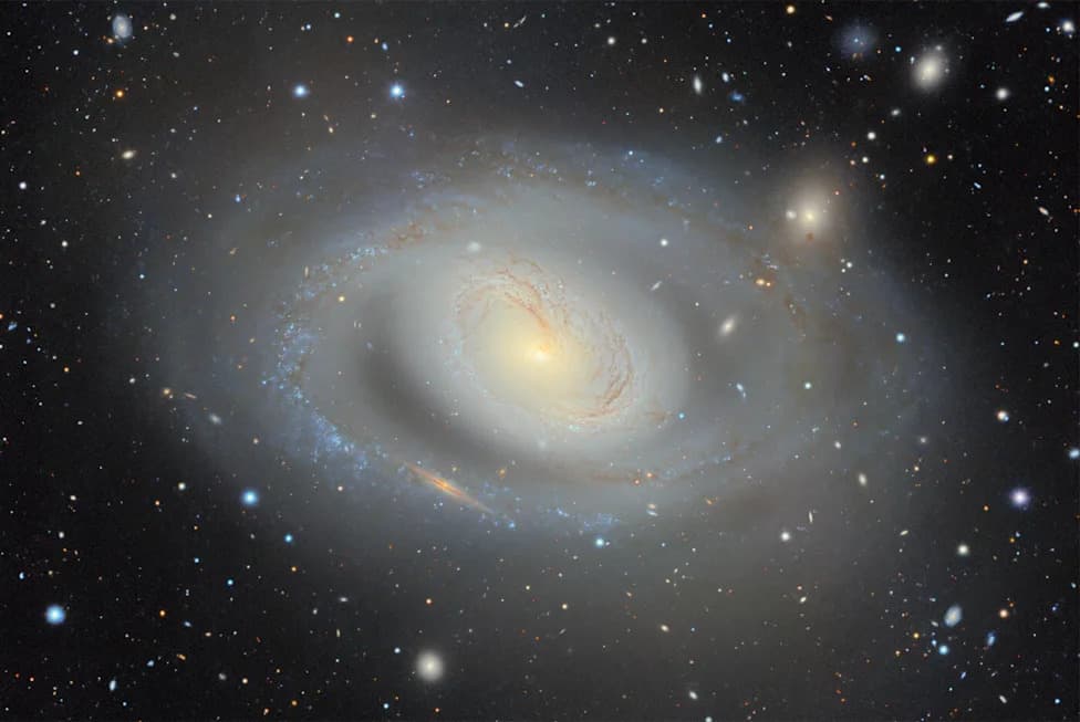 Astronomers Release 5.6-Trillion-Pixel Sky Map Cataloguing Nearly 4 Billion Objects
