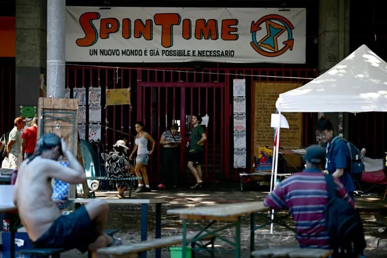Heatwave Deepens Crisis for Families Evicted From Rome’s Spin Time Labs