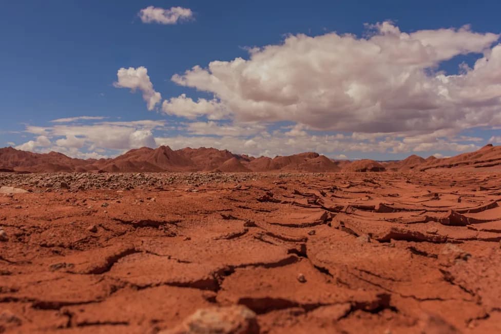 The 9 Countries Most Exposed to Deadly Heat — Why Risk Is Rising and What Can Help