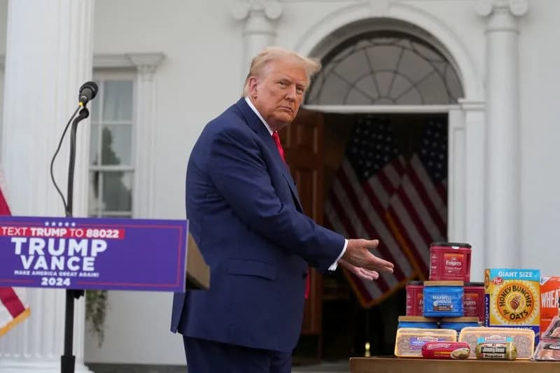 Trump’s 2024 Grocery Photo Op Comes Back to Haunt Republicans as Food Costs Bite Voters