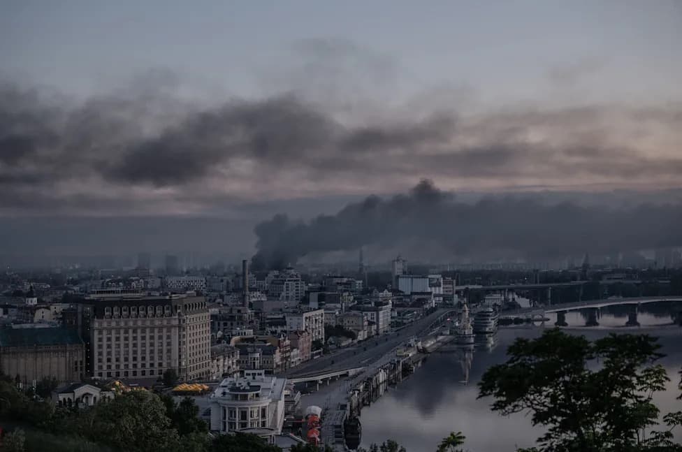Russia Launches Overnight Ballistic Missile Strike on Kyiv; Mayor Reports Multiple Fires