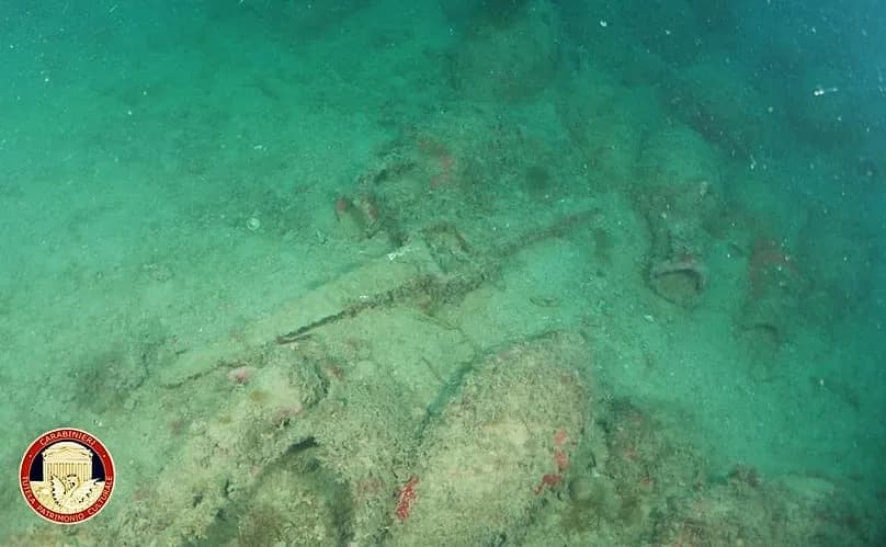 Roman-Era Shipwreck With Hundreds Of Amphorae Discovered Off Sicily