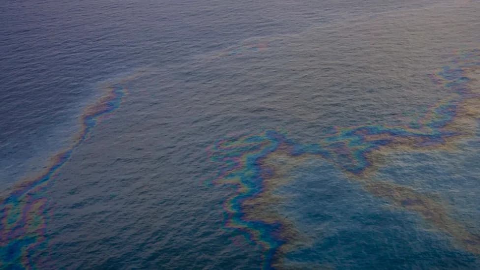 Salvage Crews Board Sinking Tanker as Oil Slick Threatens Oman's Protected Coastline