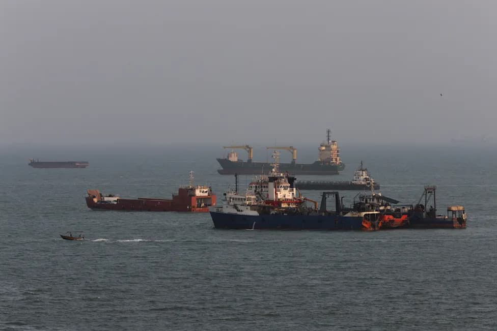Vessel Struck by 'Unknown Projectile' in Strait of Hormuz; Engine Room Damaged, Crew Casualty Reported — UKMTO