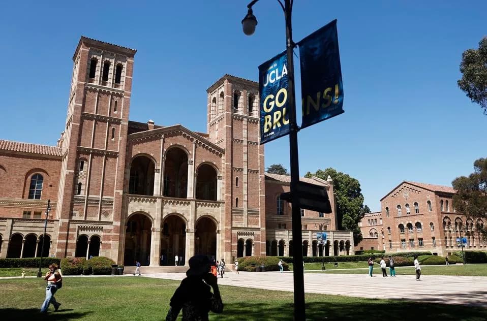 Universities and Unions Sue to Block DHS Rule Capping F‑1/J‑1 Visas at Four Years