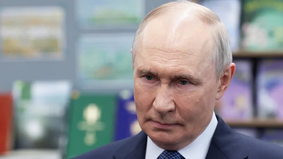 Putin Deploys National Guard to Gas Stations as Fuel Shortages Spark Fights, Arrests and Bank Runs