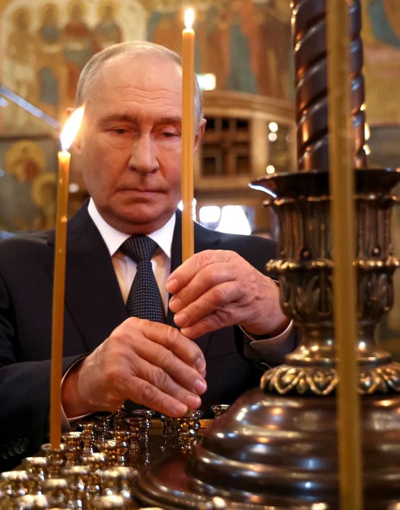 Putin Faces Growing Domestic Backlash Over War-Battered Economy, Top Economist Warns