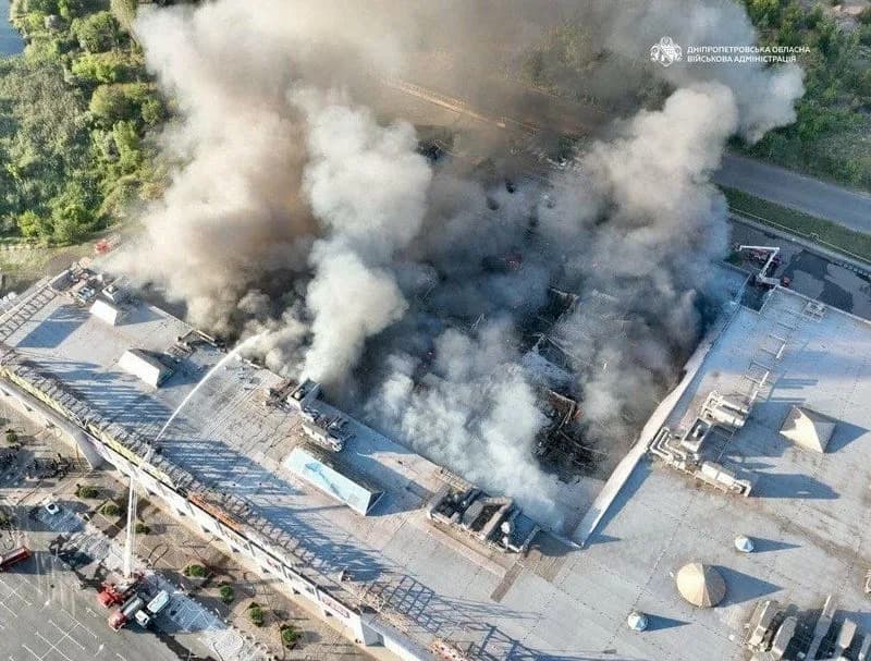 Russian 'Double‑Tap' Drone Strike on Kryvyi Rih Shopping Centre Kills 16, Wounds 130+