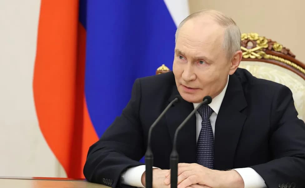 Putin and Medvedev Vow Victory in Ukraine as Duma Vote Nears
