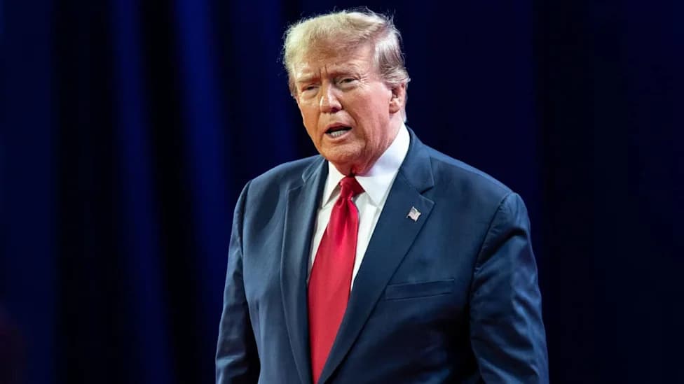 Trump Turns Protest Into Viral Moment While Stumping for Darline Graham Ahead of S.C. Runoff