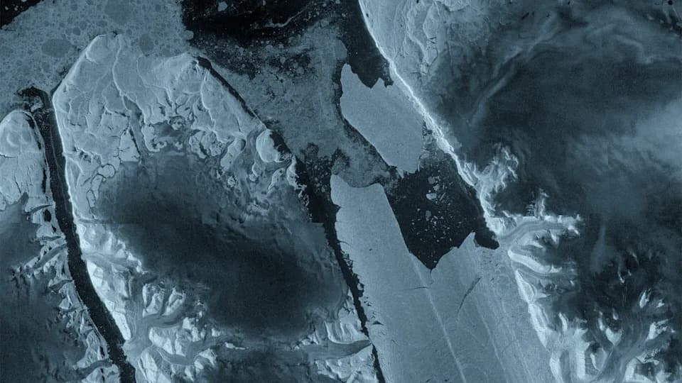 Satellite Images Show Petermann Glacier Lost 29 sq mi of Floating Ice — Largest Calving Since 2012