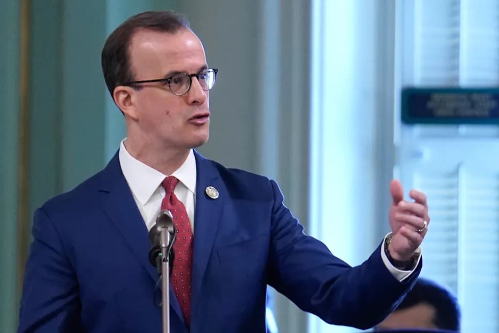 California Senate Approves Bill Allowing Fines Up To $5,000 For Undisclosed Paid Political Posts