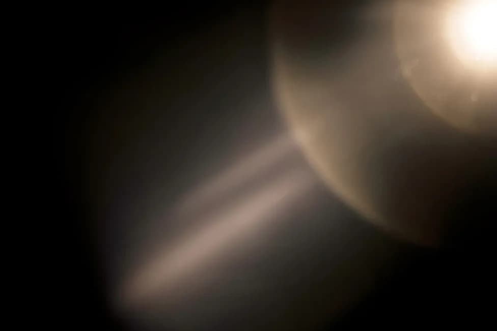 FDA Grants Avulux De Novo Clearance For Lenses That Reduce Migraine Light Sensitivity