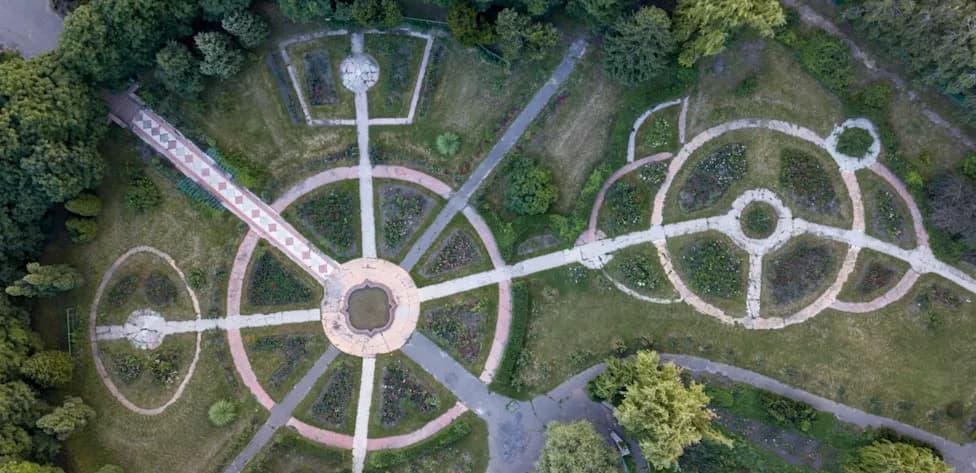 U.K. Heatwaves Reveal Lost Villages, 300-Year-Old Gardens and Wartime Remains