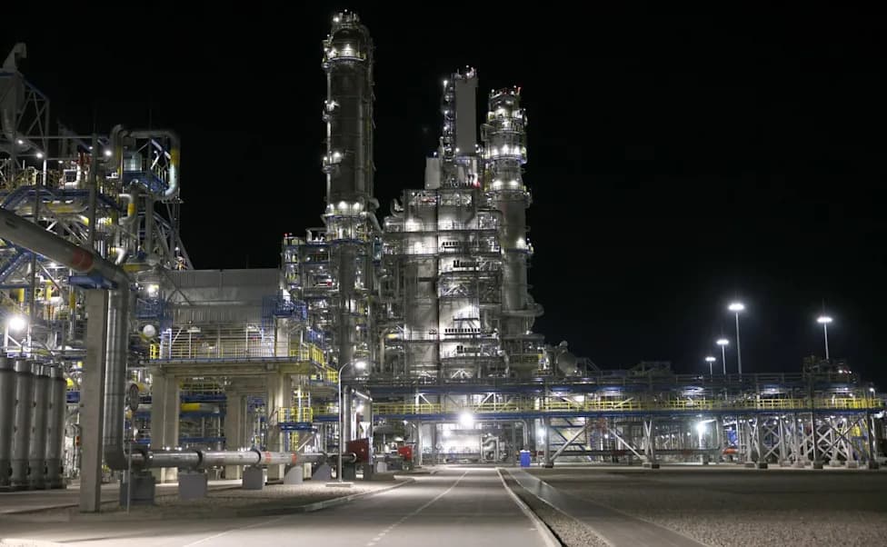 Deadly Blaze at Amur Chemical Plant: 8 Killed, 8 Missing, 36 Hospitalised
