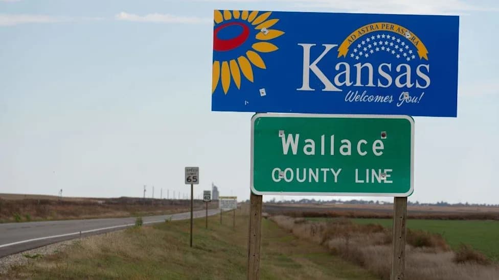Kansas Judge Temporarily Restores Trans Woman’s License, Finding Due Process Failures Under SB 244