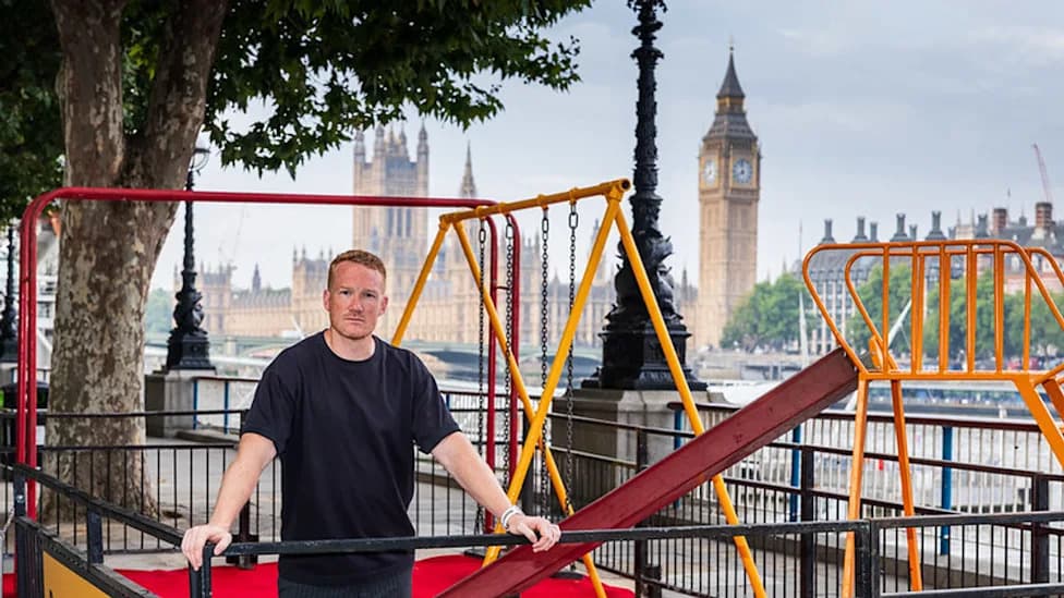 Experts Warn Of A 'Bone Health Time Bomb' As Children Spend Less Time Playing Outside
