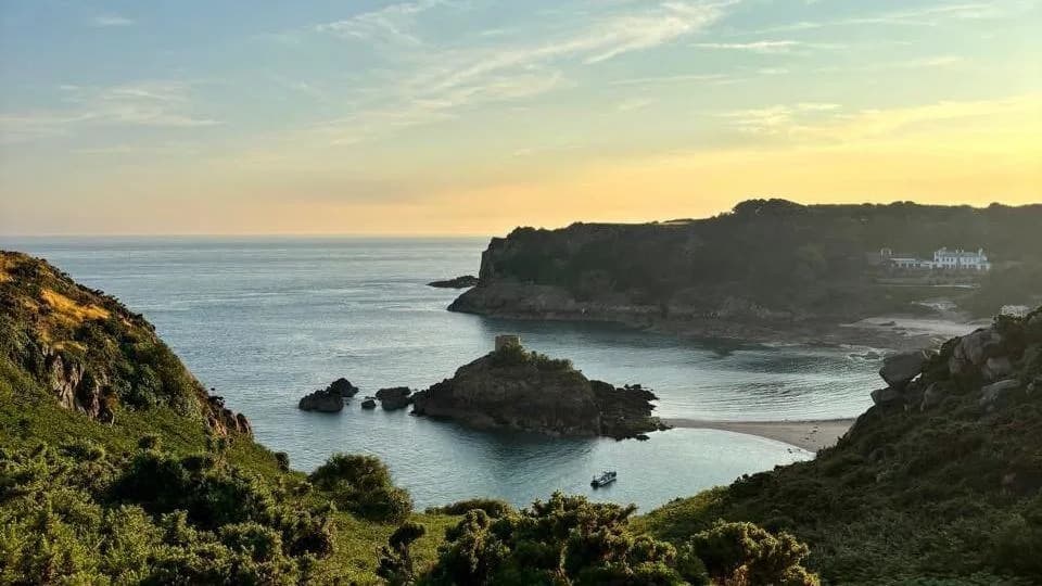 Jersey Expands Marine Protected Areas To 21.7% To Safeguard Reefs And Support Fisheries
