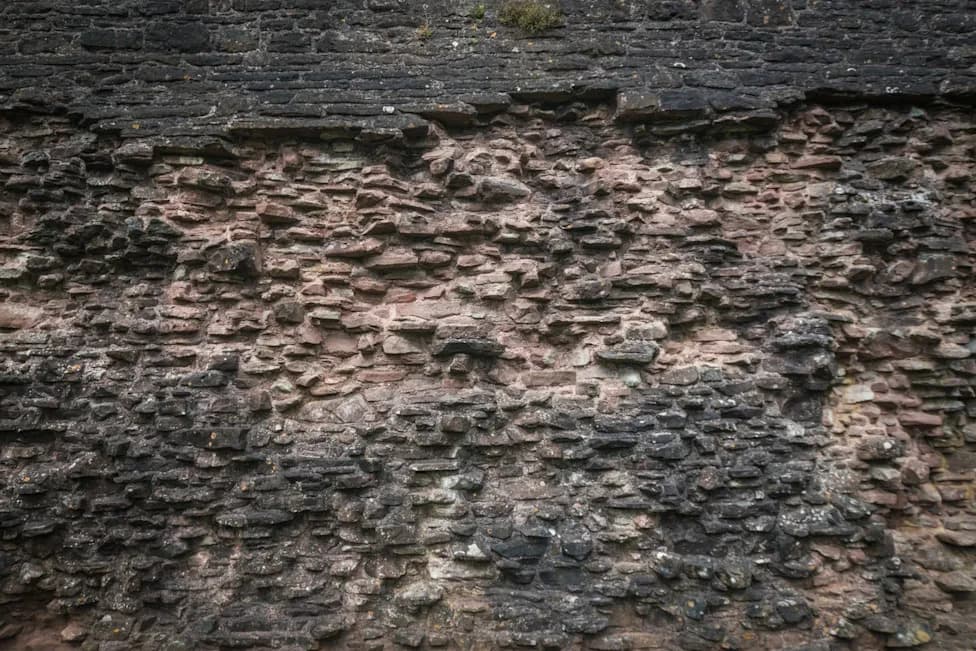 Construction Uncovers 16th-Century Spanish Castle Beneath Ghent Development