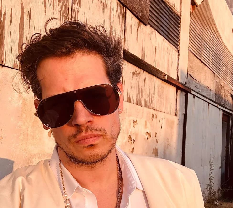 Milo Yiannopoulos Detained by ICE at New Orleans Airport After Alleged Visa Overstay — Rival Says She Reported Him