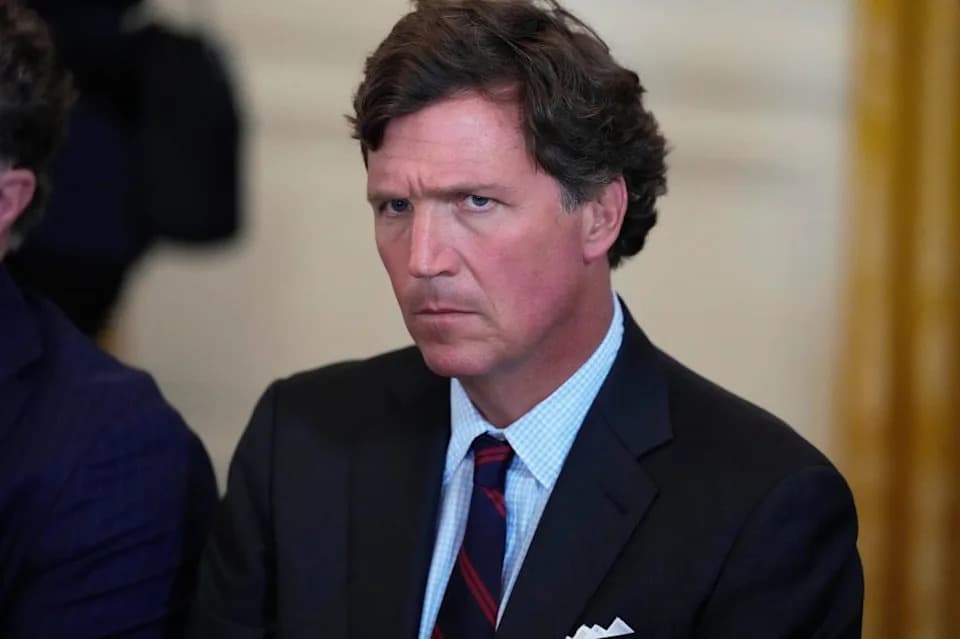 Tucker Carlson Urges Immediate Removal of Trump Over Alleged Nuclear Threats Toward Iran