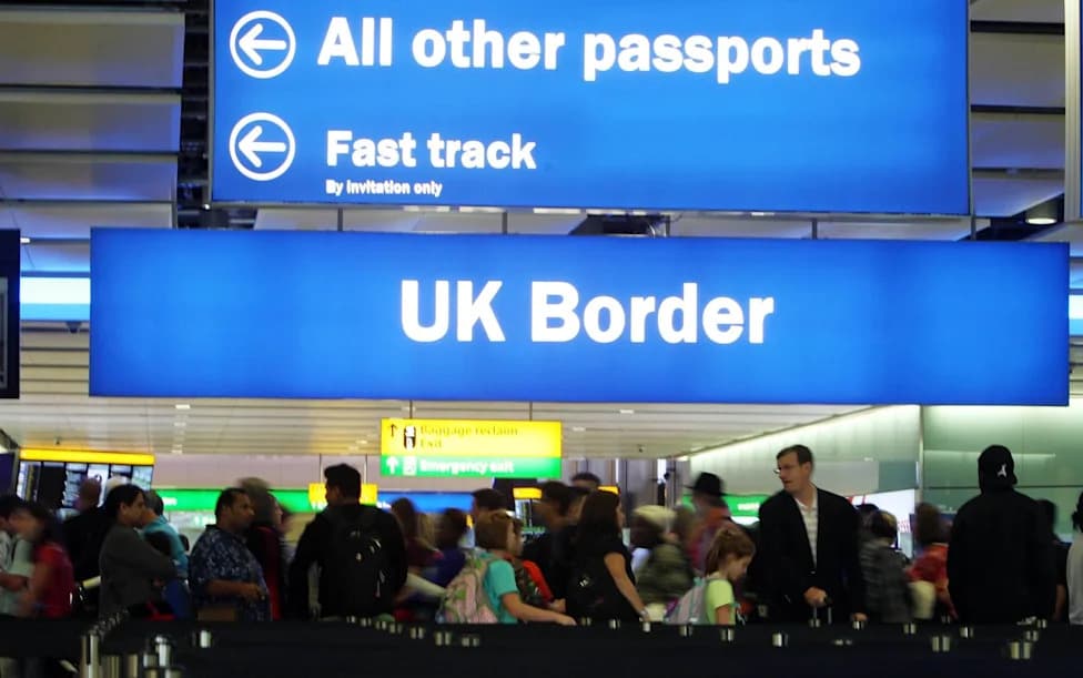Labour Risks Cementing the 'Boriswave' by Retreating on Settlement Reform