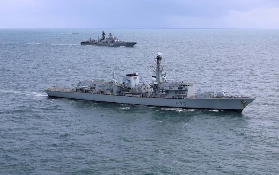 Royal Navy Shadows Russian Warships And Sanctioned 'Shadow Fleet' In 72‑Hour English Channel Operation