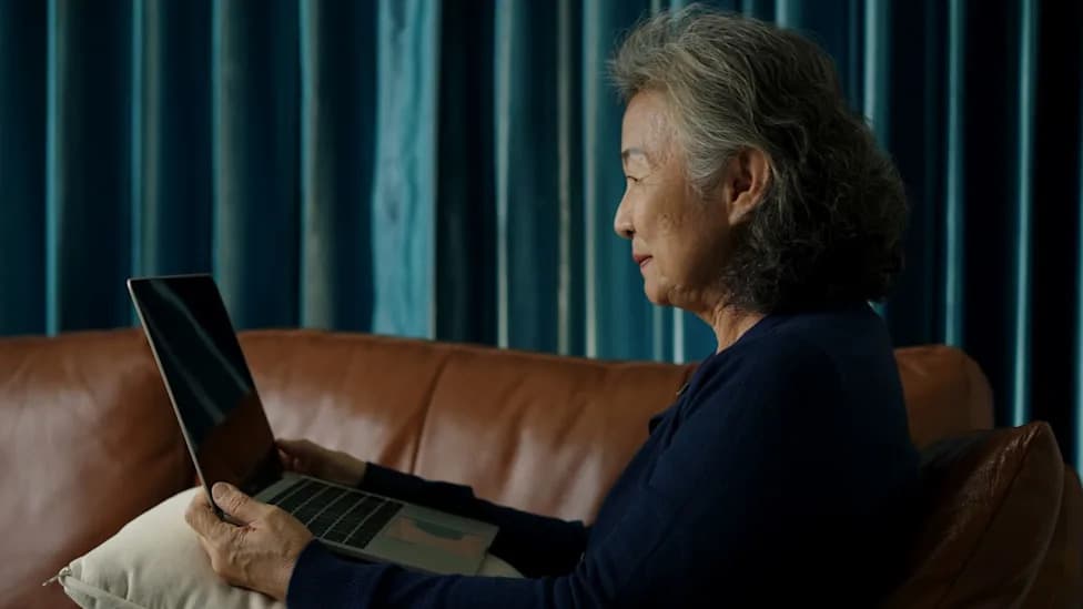 Florida Hospitals Warn Patients About Widespread MyChart Phishing Scam Targeting Older Adults