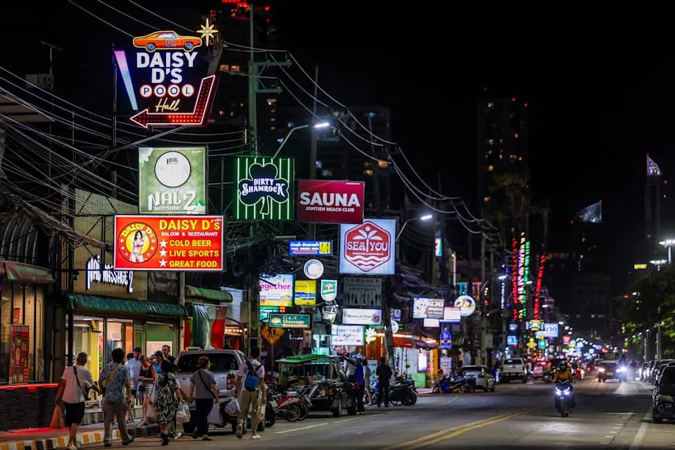 USS Abraham Lincoln’s Stop Near Pattaya Brings Economic Hope — And Sex‑Tourism Risks