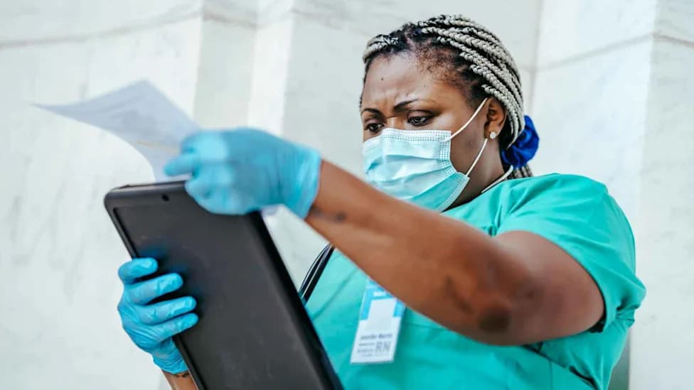 Can AI Replace Hospital Nurses? Montefiore Bronx Layoffs Ignite Safety, Privacy and Labor Debate