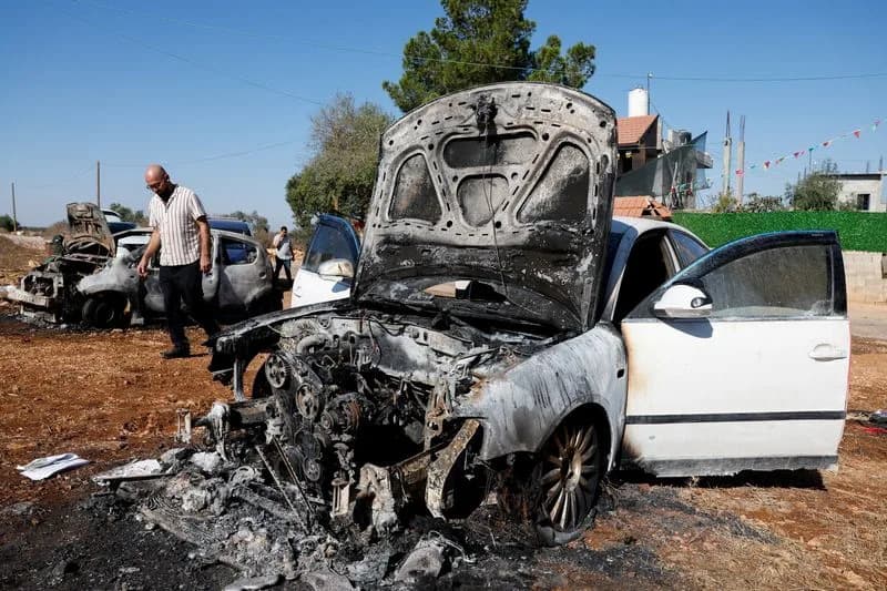 Two Palestinian Teenagers Killed in Al-Mughayyir During West Bank Raid by Settlers and Israeli Forces