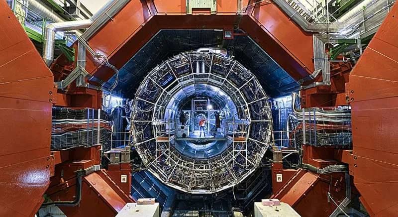 CERN Creates Quark–Gluon Plasma From Light Nuclei — New Clues About the Universe’s First Moments