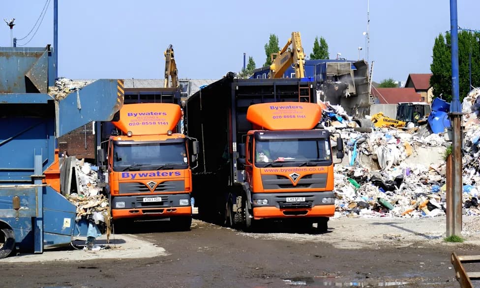 Dallas’ $2.5M Program Puts AI Cameras on Garbage Trucks — Are Your Curbside Photos Costing You?