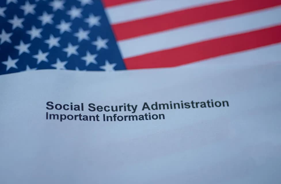 She Was Told She Was Overpaid $35,000 — How the SSA Can Claw Back Years of Benefits